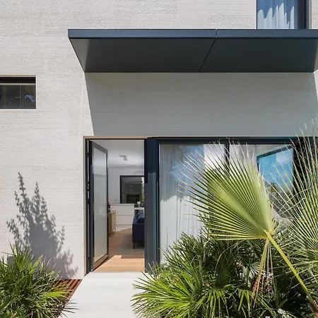 Aster 2 بيت للعطل